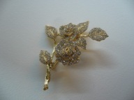 PIĘKNA BROSZKA RÓŻE BUKIET RÓŻ