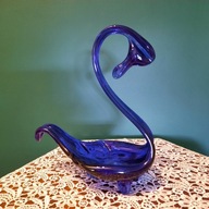 Vintage, Szklany łabędź