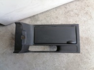 Mazda 3 tunel schowek na napoje BP4K64361