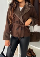 Płaszczyk czarny z futerkiem Wiązany guzikiuni