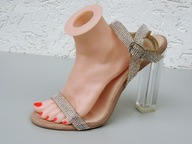 Diamentowo srebrne sandały " PRETTYLITTLETHING" roz 8 (41)