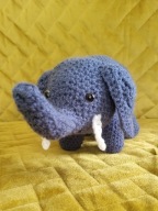 Szydełkowa przytulanka - słoń