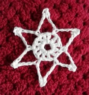 gwiazdka/ śnieżynka 4,5 cm, kol. biały