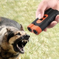ULTRADŹWIĘKOWY ODSTRASZACZ PSÓW Z LATARKĄ LED NA SPACER ANTI-BARKING DEVICE