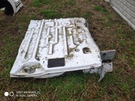 Ford Connect mk2 podłoga bagażnika tył słupek szyby przód lewy prawy