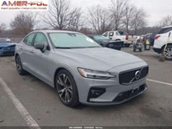 Volvo S60 2024 Volvo S60 B5 FWD Plus Dark Theme 2.0 Benzyna 247KM