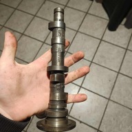 WAŁEK ROZRZĄDU FIAT 126P ELEGANT 650 CCM