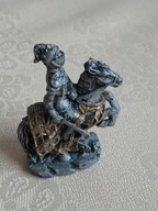Figurka kolekcjonerska rycerza - wysokość 5,2 cm