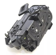 ZAMEK DRZWI PRAWY TYŁ 5NA839016D VW PASSAT B8 KOMBI