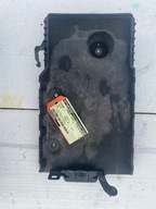 VOLVO V40 PODSTAWA AKUMULATORA