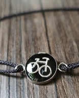 Czarna bransoletka z rowerem MoniGArt