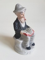FIGURKA STARZEC Z FAJKĄ CZYTAJĄCY