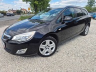Opel Astra OPEL ASTRA 1.4 Turbo 2011 1Wlasciciel 2 komplety kol Klima Spra