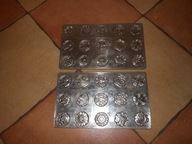 STARA SYGNOWANA FORMA DO CZEKOLADY 2 SZTUKI