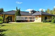 Dom, Leoncin, Leoncin, Nowodworski, 295 m²