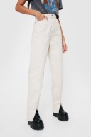 NASTY GAL SPODNIE DAMSKIE JEANSOWE MOM JEANS DŻINSY ECRU EKRI 34 XS