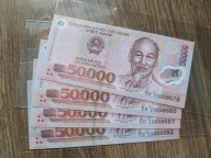 50000 Dong Wietnam stan UNC seria CD z paczki