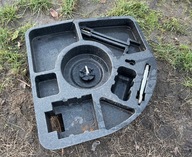 WKŁAD BAGAŻNIKA JAGUAR XF X250 CX23-19H323-AB UCHO HOLOWNICZE