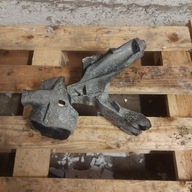 ŁAPA PODUSZKA SILNIKA AUDI A4 B8 LIFT 2.0tdi