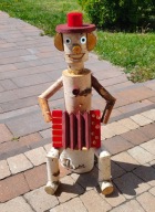 Figurka drewniana do ogrodu z brzozy HARMONISTA ozdoba ogrodowa
