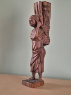 DUŻA KOLEKCJONERSKA FIGURKA DREWNIANA ,,AFRYKAŃSKA KOBIETA ''