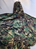 Ponczo Poncho Płaszcz przeciwdeszczowy wodoodporny Woodland Kurtka US Army