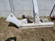 SŁUPEK ŚRODKOWY PRAWY ĆWIARTKA PRÓG BMW 1 F20