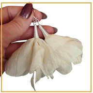 001SKR Kolczyki kwiaty szyfonowe KREMOWE srebrne KRÓTSZE