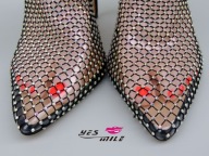 Ubierające i wyjątkowe ** YES MILE** rozmiar 41