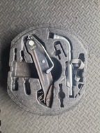 LEWAREK PODNOŚNIK KLUCZ HAK WKŁAD BAGAŻNIKA STYROPIAN VW EOS 1K0012115F