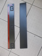 CHRYSLER TOWN COUNTRY DODGE GRAND CARAVAN LANCIA VOYAGER LISTWA DRZWI PRAWE