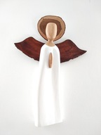 Anioł „Cisza” – drewniana dekoracja z duszą.