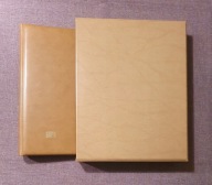 Safe 708 - Okładka Variant + etui do kart 11-ring.