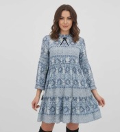 Niebieska mini sukienka 38 M rozkloszowana, letni fason – trend