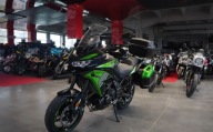 Kawasaki Versys 650 Kawasaki Versys 650 Kufry Super stan 2024r Salon kawas