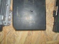 SKRZYNKA BEZPIECZNIKÓW MODUŁ BSI NISSAN QASHQAI J11 284B75NA1A