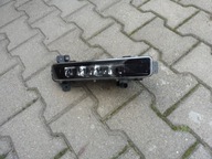 BMW 5 G30 G31 6GT G32 halogen LED DRL prawy