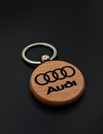 Drewniany brelok Audi – grawer z logo