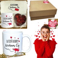 PUDEŁKO PREZENTÓW ZESTAW WALENTYNKOWY NA WALENTYNKI KUBEK RĘCZNIK DLA NIEGO