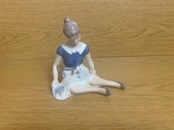 Dziewczynka z kotkiem. Figurka B&G Copenhagen