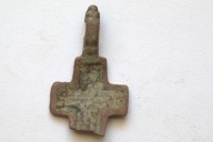 Bizancjum krzyżyk brąz IV-XV w 14