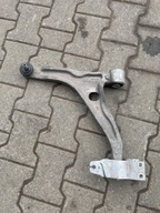 Mercedes GLA 247 H wahacz lewy przód