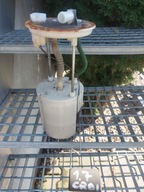 KIA SPORTAGE III IX35 1.7 CRDI-POMPA PALIWA W ZBIORNIK KOMPLETNA ORGINAŁ