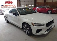 Volvo S60 Recharge Plug-In Hybrid T8 Core Dark Theme 2024 2.0l 2.0 Hybryda