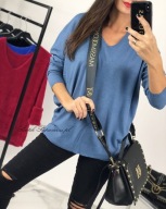 SWETER CLASSIC BASIC DEKOLT V NIEBIESKA