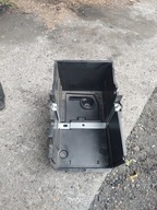 PODSTAWA AKUMULATORA FORD KUGA AM51-10723-D