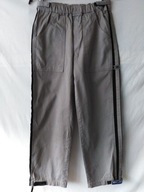 Spodnie szare z czarnymi lampasami, z gumką w pasie - M