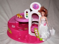 Tor samochodowy dla dziewczynki