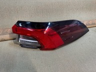 Lampa tylna prawa w błotnik Toyota Corolla E21 sedan 81550-02d21