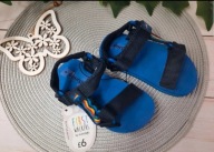 George lekkie sandałki z pianki r. 26